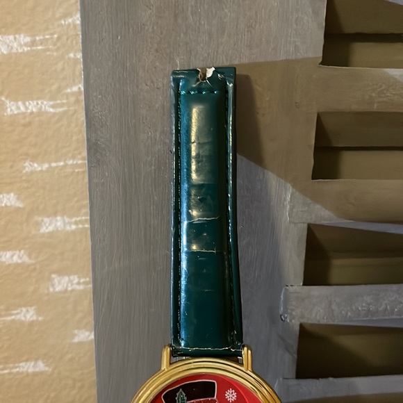 Vintage Snowman Green Leather Band Wristwatch - Picture 3 of 5